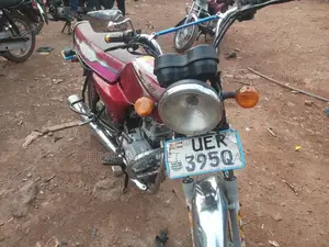 Bajaj Boxer 100 2017 Red