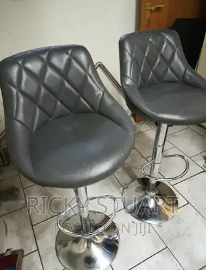 Photography Studio Chair Adjustable and Rotating