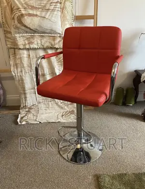 Photography Studio Chair Adjustable and Rotating