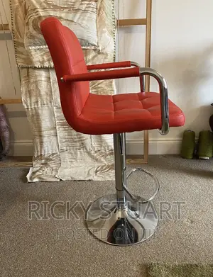 Photography Studio Chair Adjustable and Rotating