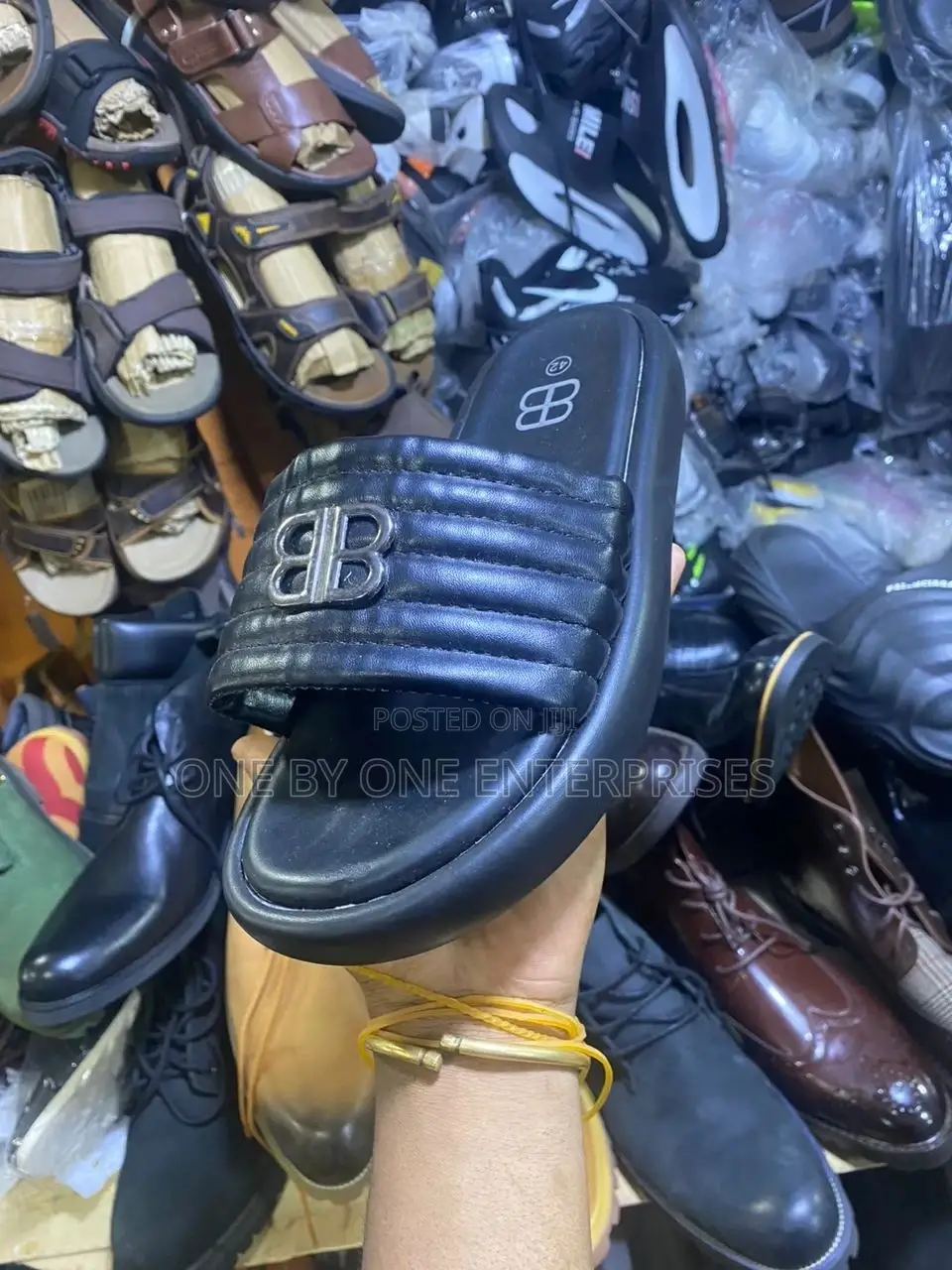 Veneta Bottega Slides