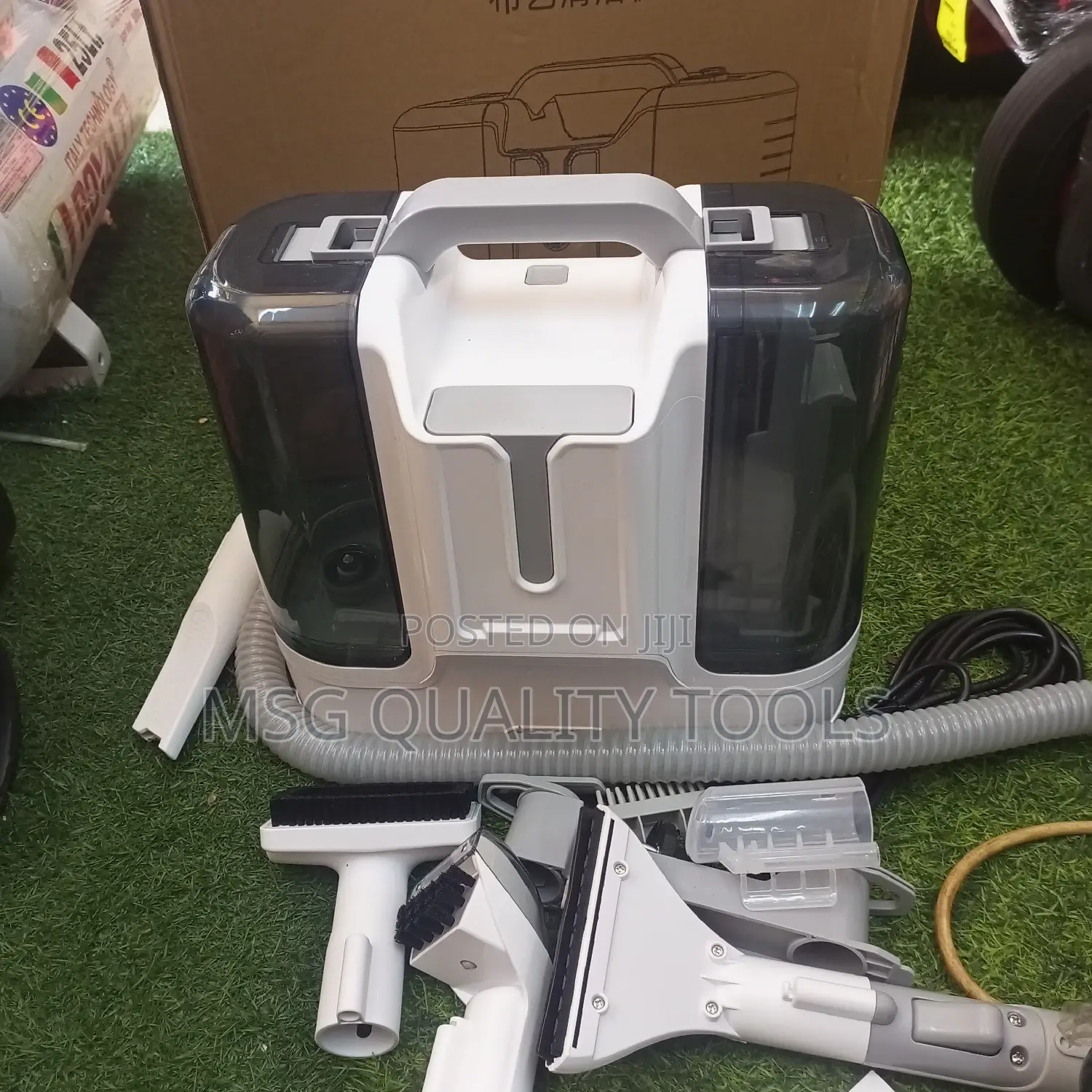 Carpet Cleaner / Extractor