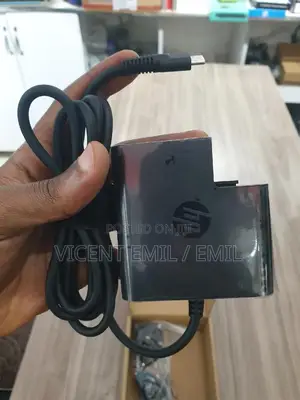 Hp Type C Adapter/Charger 65w Original 20v