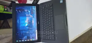 Laptop Dell Latitude 3380 4GB Intel Core I3 HDD 500GB