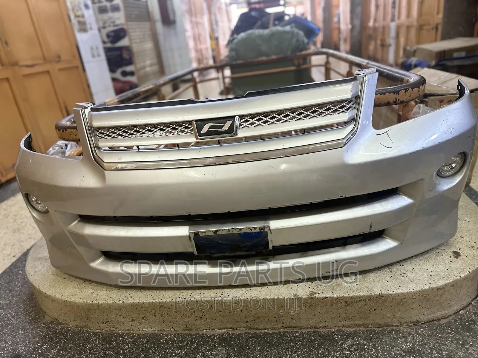 Noah 2002 - 2007 Front Bumper