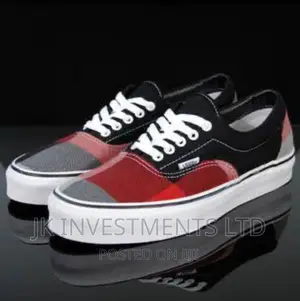 Vans Sneakers