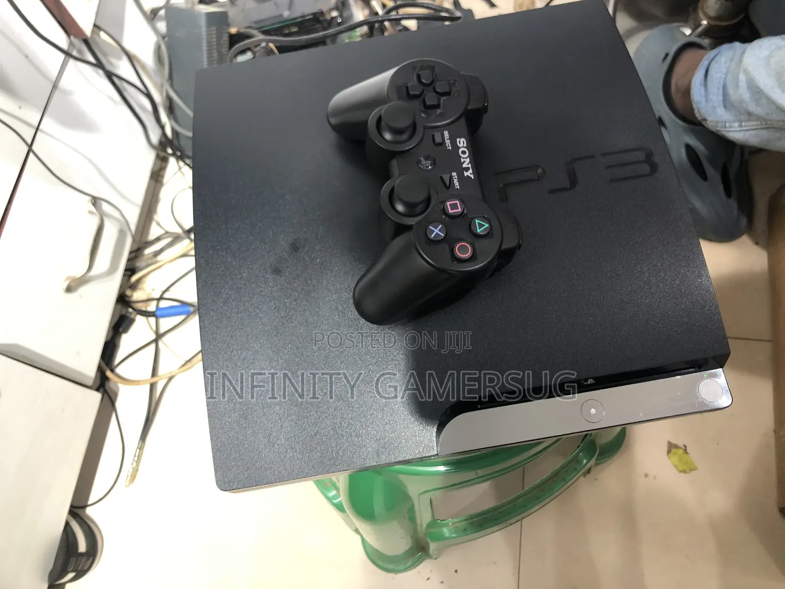 Chipped Ps3 and Games