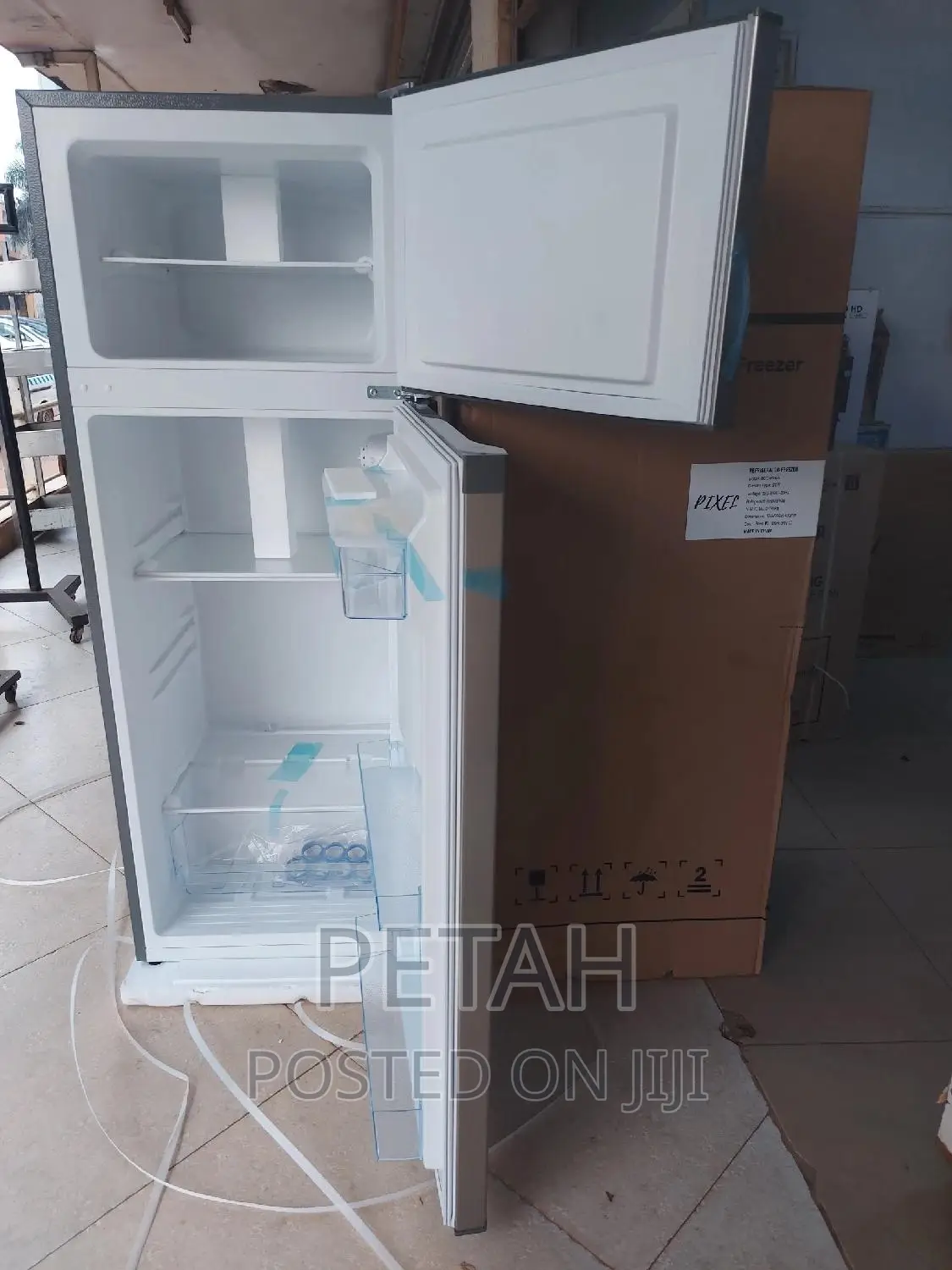 Pixel 270l Double Door With Dispenser