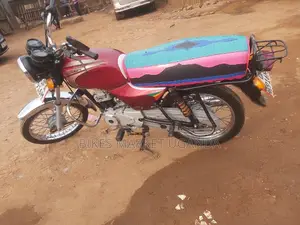 Bajaj Boxer 2019 Red