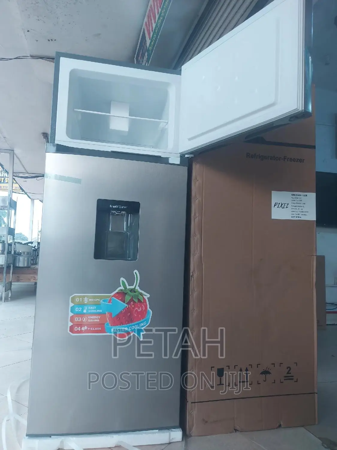 270l With Dispenser Pixel