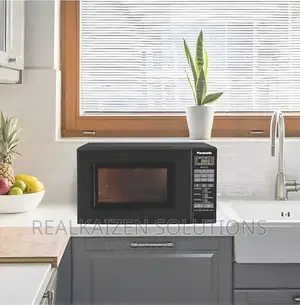 PANASONIC 20L Solo Black Microwave Oven 800W