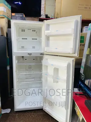 320L Cool Tech Refrigerator Samsung