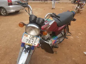 Bajaj Boxer 2018 Red