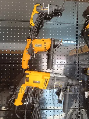 Drills in 3 Sizes