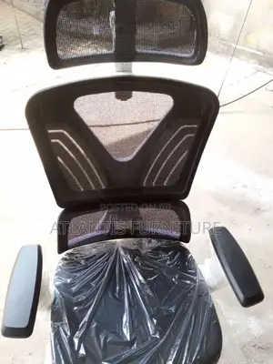 White Executive Office Chairs With Headrest.