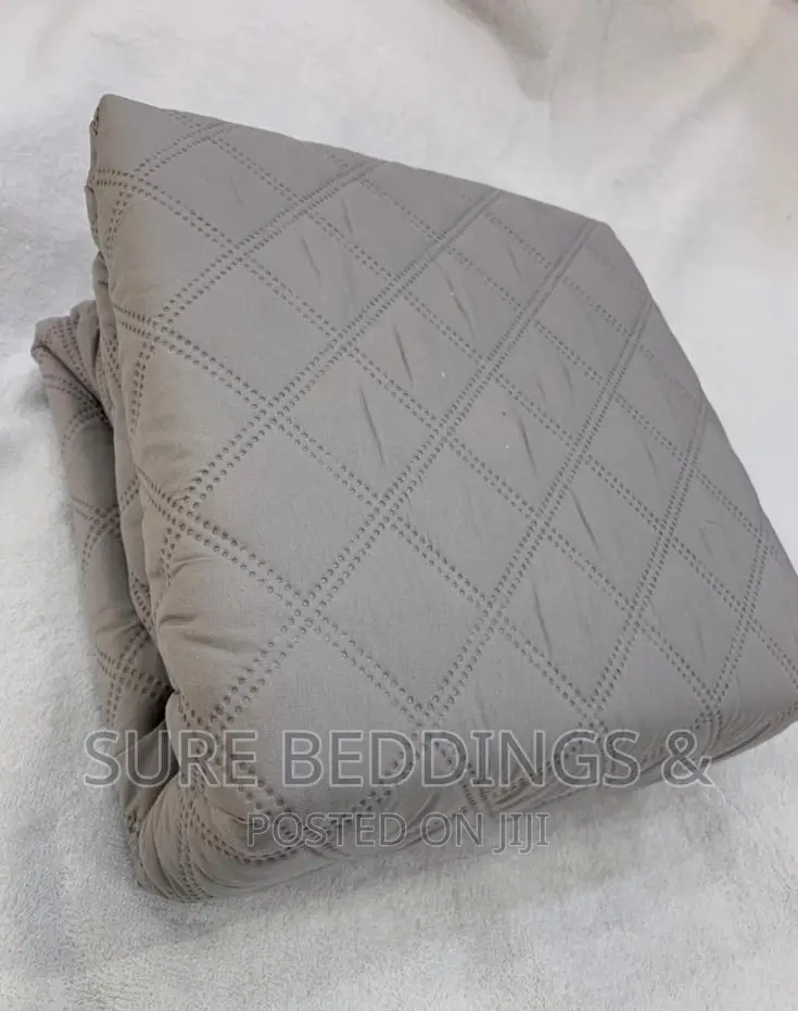 Waterproof Mattress Protector