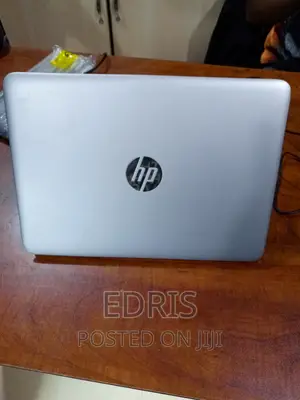 Laptop HP EliteBook 820 G3 8GB Intel Core I5 HDD+SSD 500GB