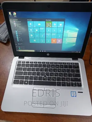 Laptop HP EliteBook 820 G3 8GB Intel Core I5 HDD+SSD 500GB