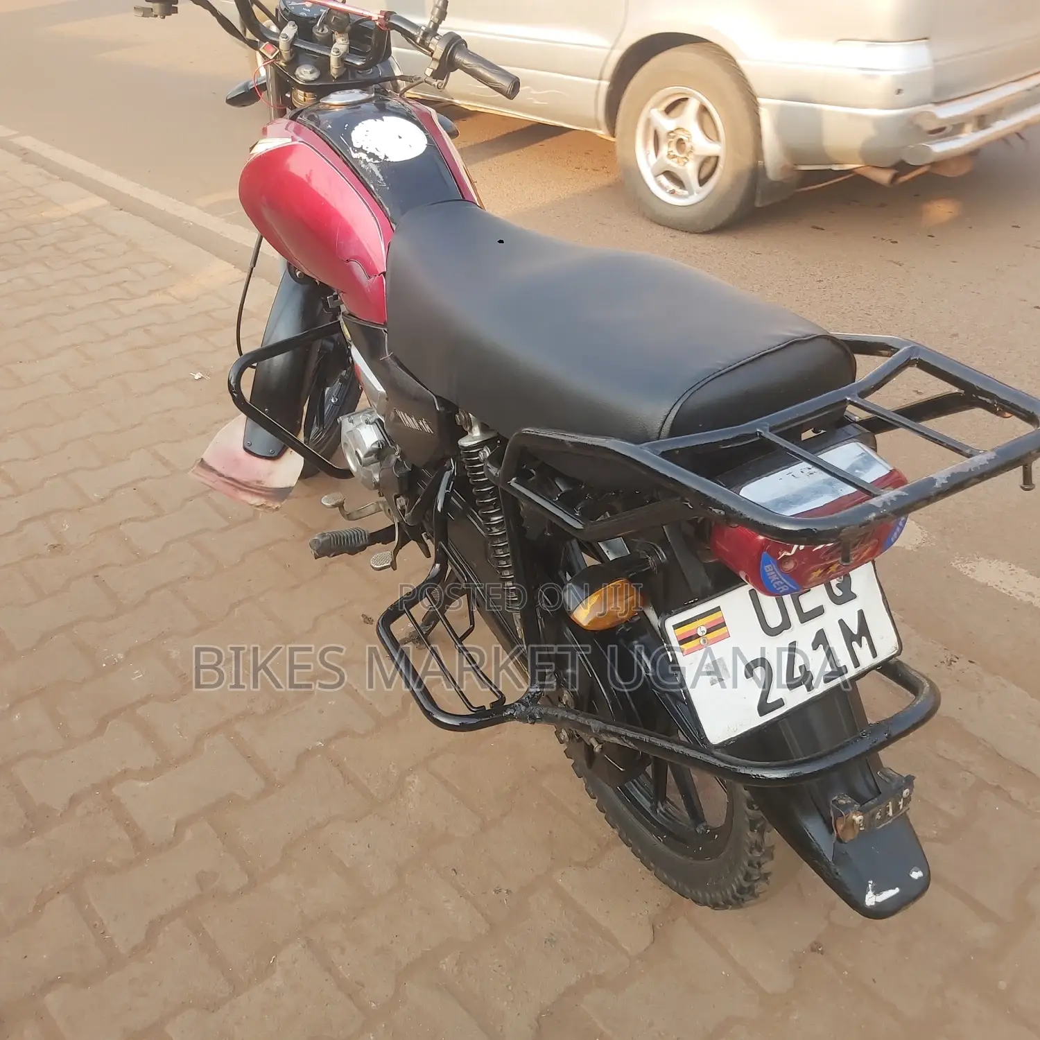 Yamaha Crux 2017 Red