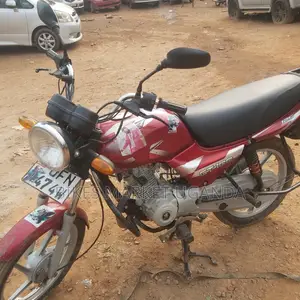 Bajaj CT 110X 2023 Red