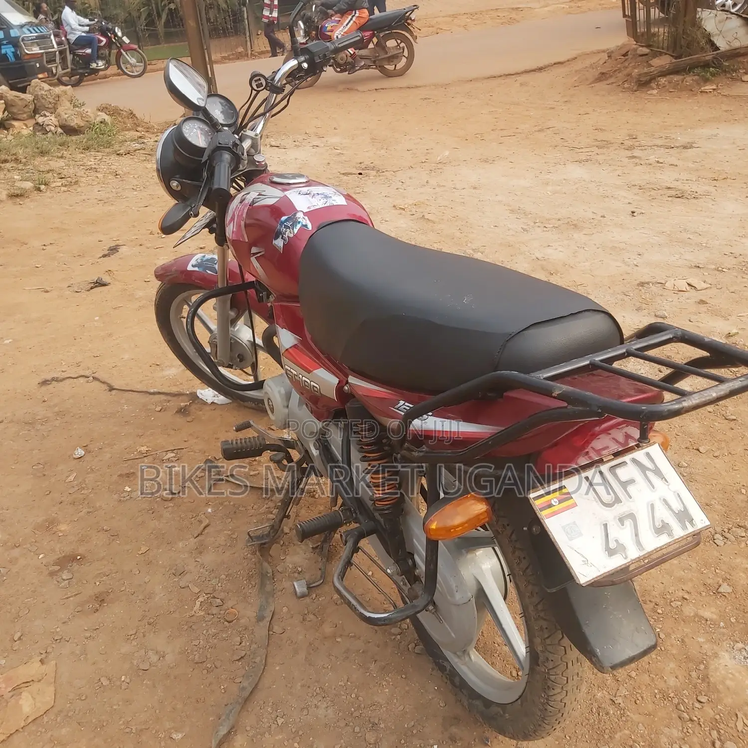 Bajaj CT 110X 2023 Red