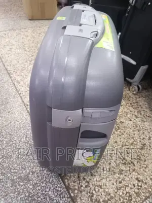 Vip Extra Large Honey Moon Suitcase.( Gray)