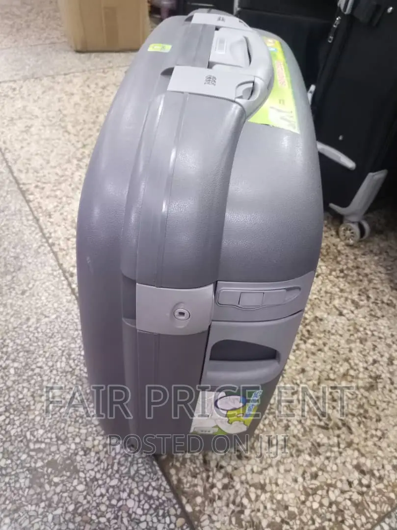 Vip Extra Large Honey Moon Suitcase.( Gray)