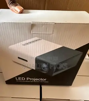 Small Mini Led Projector