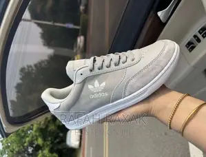 Original Grey Unisex Adidas Sneaker