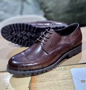 Original Brown Clarks Oxford Leather Shoes