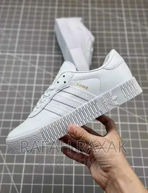 Original White Unisex Adidas Samba Sneaker