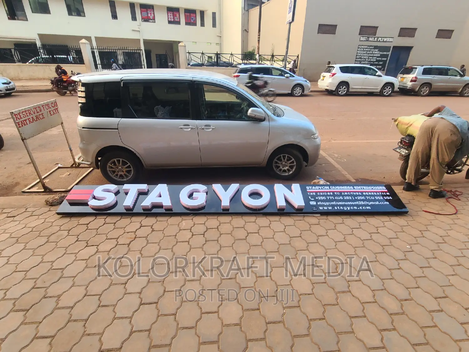 3D Signage/ Signposts