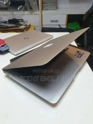 Laptop Apple MacBook Air 8GB Intel Core I5 SSD 256GB