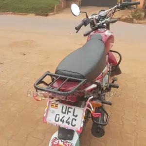 Bajaj CT 110X 2022 Red