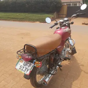 Bajaj Boxer 2023 Red
