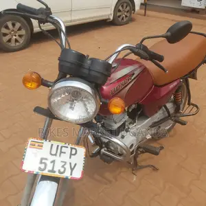 Bajaj Boxer 2023 Red
