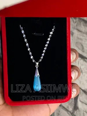Simple Lady’S Necklaces