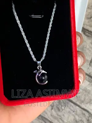 Lady’S Necklaces