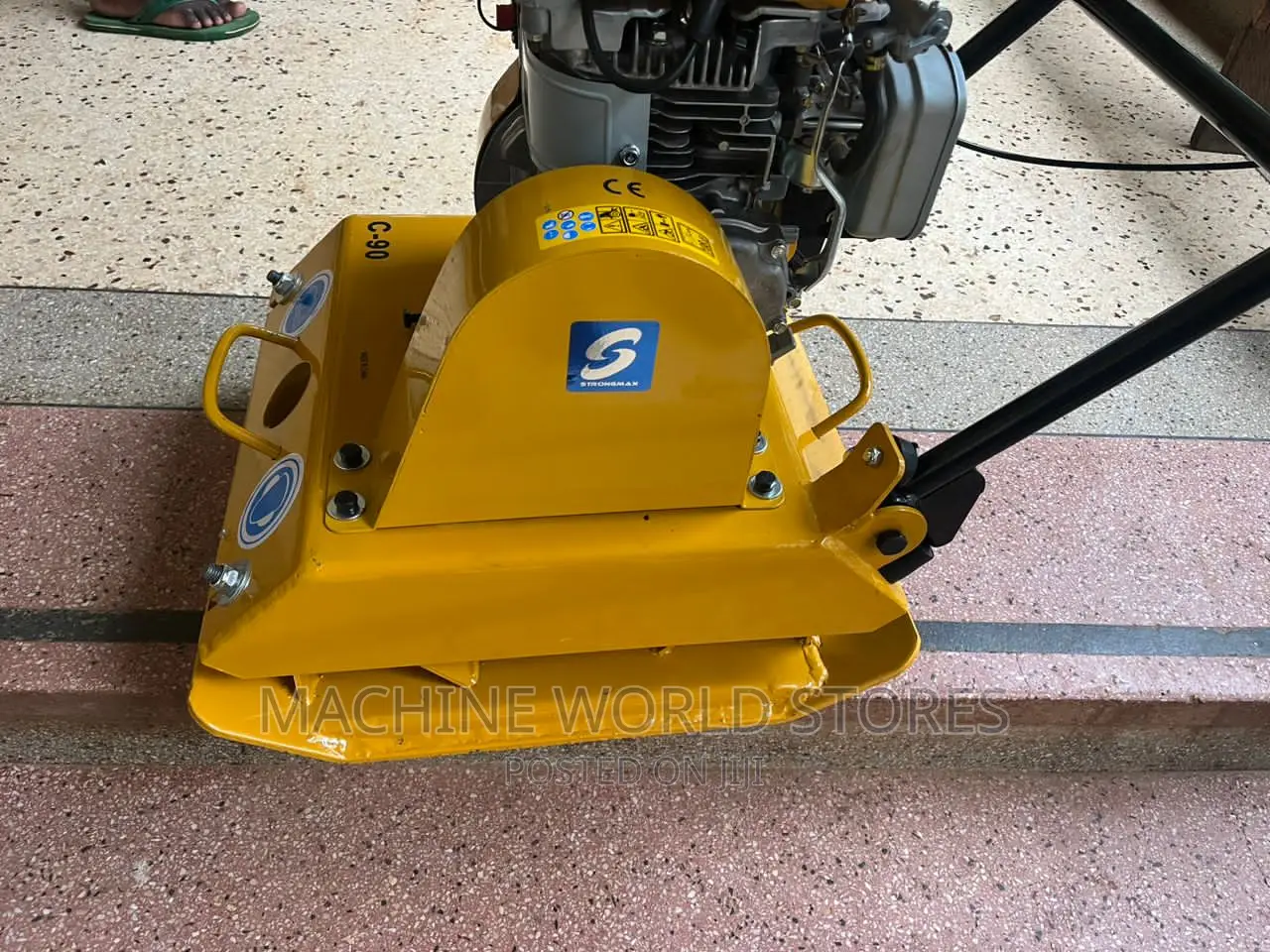Plate Compactor Petrol( Strong Man Brand)