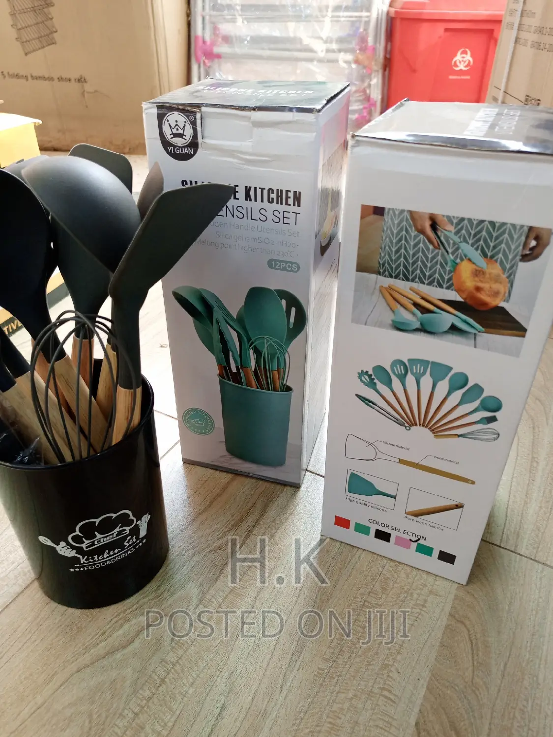 12pc Silicone Kitchen Utensil ( Wooden Handles Non Sticky)