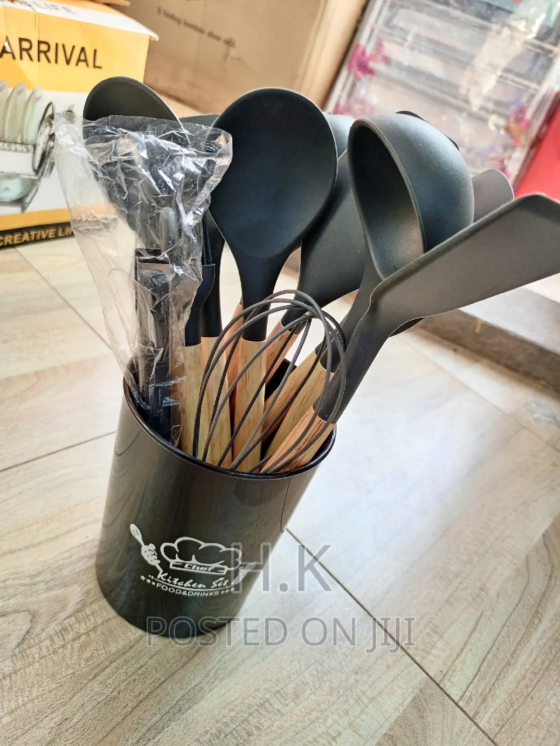 12pc Silicone Kitchen Utensil ( Wooden Handles Non Sticky)