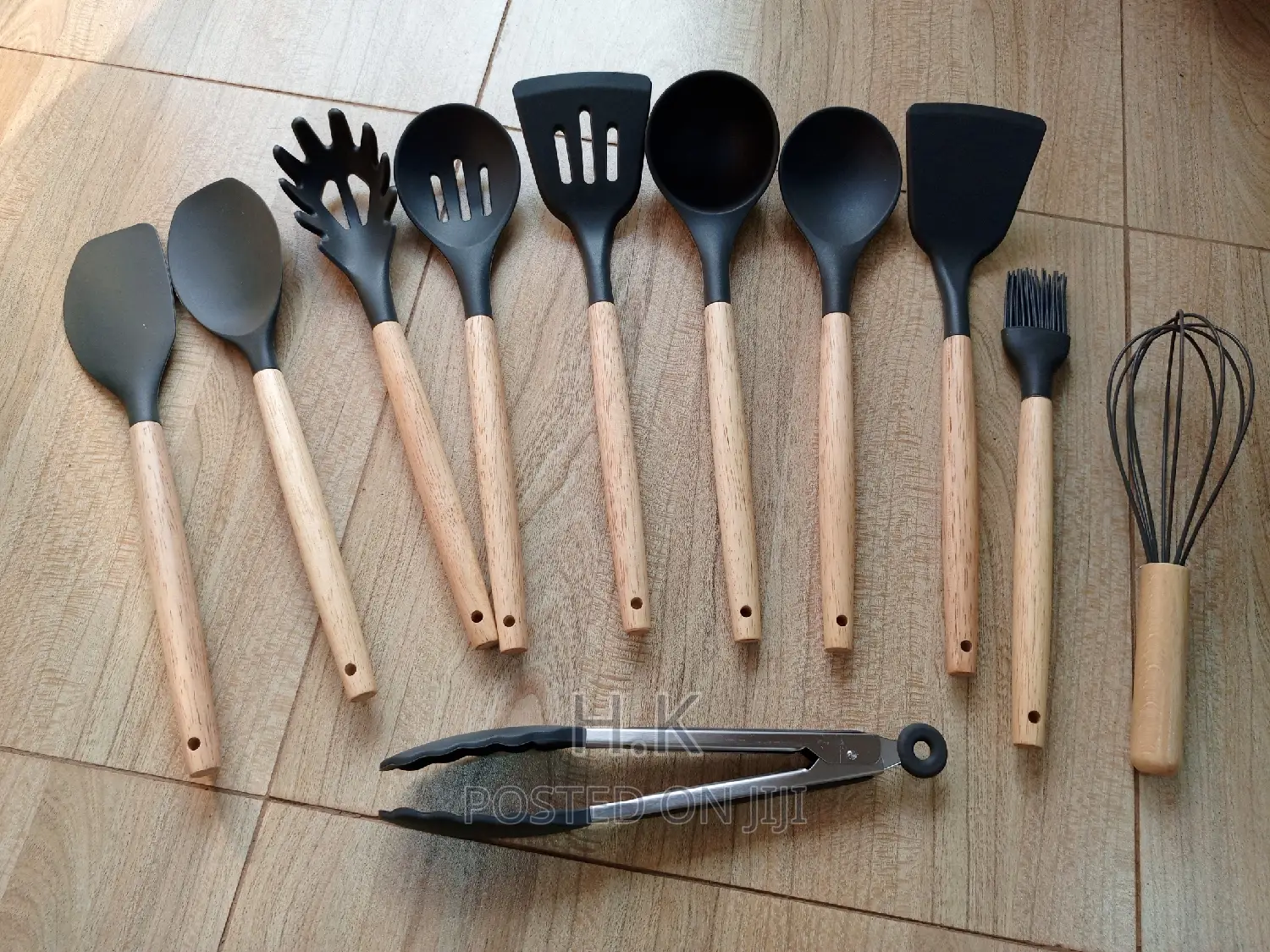 12pc Silicone Kitchen Utensil ( Wooden Handles Non Sticky)