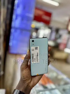 Kyocera KYV45 64 GB Blue