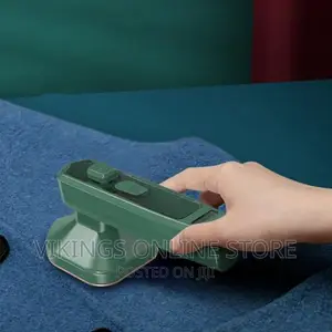 Professional Micro Steam Iron Handheld Mini Ironing Machine