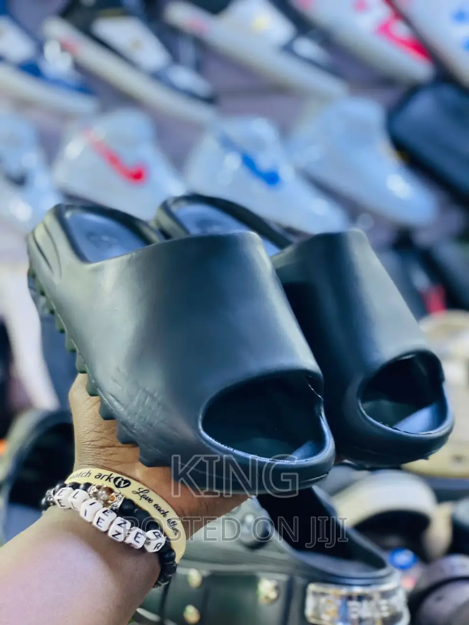 Yeezy New Original Slide