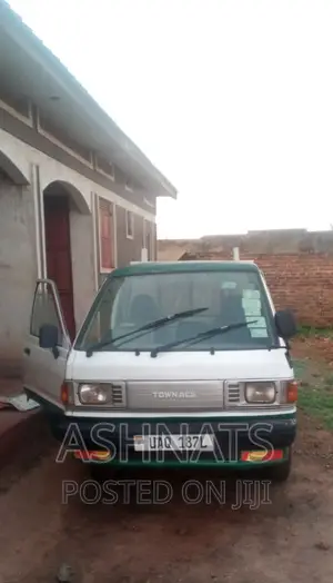 Toyota Townace 2002 White