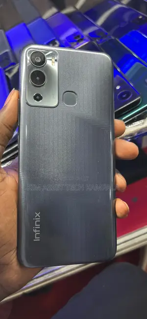 Infinix Hot 12i 64 GB Black