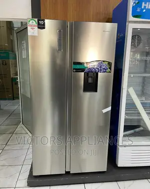 Hisense Side by Side Refrigerator 670liters