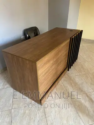 Modern Office Desks