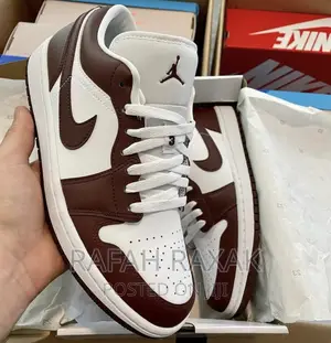 Original Unisex Nike Air Jordan 1 Low Bronze Eclipse Sneaker
